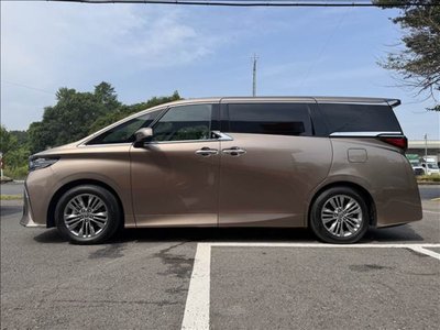 صورة 6 لـ 2025 Toyota ALPHARD