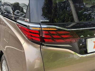 2025 Toyota ALPHARD — миниатюра 36
