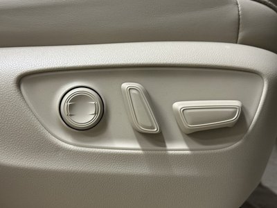 صورة مصغرة 68 لـ 2023 Toyota LAND CRUISER 300