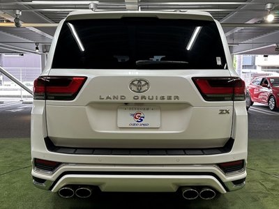 صورة مصغرة 72 لـ 2023 Toyota LAND CRUISER 300