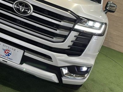 صورة مصغرة 11 لـ 2023 Toyota LAND CRUISER 300