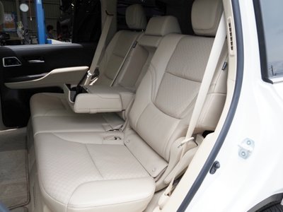 2025 Toyota LAND CRUISER 300 缩略图 34