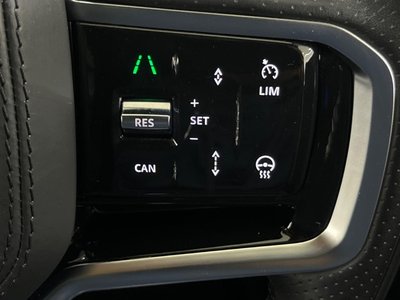 صورة 5 لـ 2023 LAND Rover RANGE ROVER VELAR