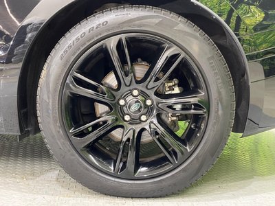 صورة 8 لـ 2023 LAND Rover RANGE ROVER VELAR