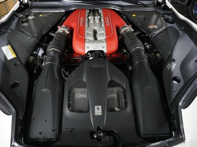 FERRARI 812 SUPERFAST - 8