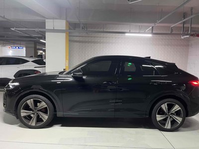 صورة 2 لـ 2025 AUDI Q5