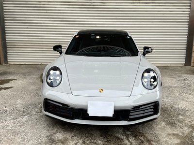 PORSCHE 911 - 8