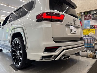 2024 Toyota LAND CRUISER 300 — миниатюра 42
