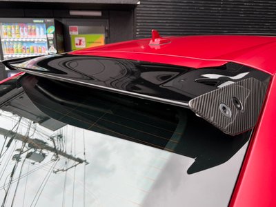 LAMBORGHINI URUS - 8