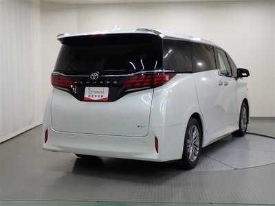 TOYOTA ALPHARD - 3