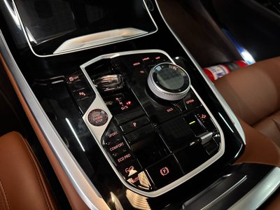 2024 BMW X7 照片 9