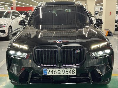 2024 BMW X7 照片 2