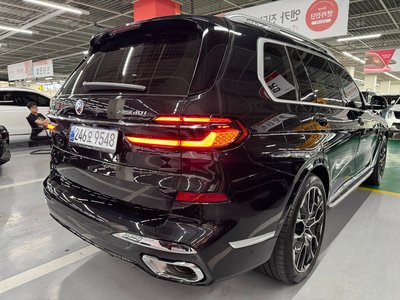 2024 BMW X7 照片 3