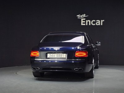 2017 Bentley FLYING SPUR photo 3