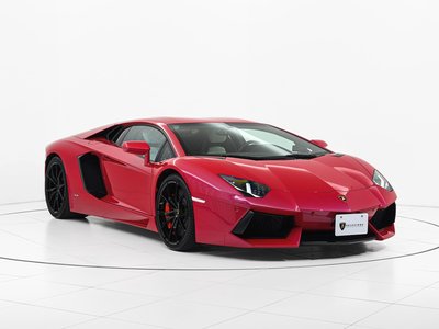 LAMBORGHINI AVENTADOR - 2