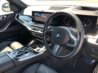 2024 BMW X7 缩略图 24