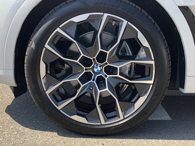 2024 BMW X7 照片 9