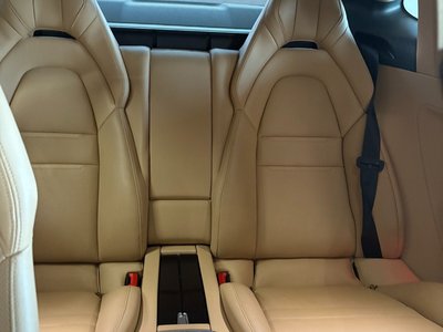 PORSCHE PANAMERA - 8