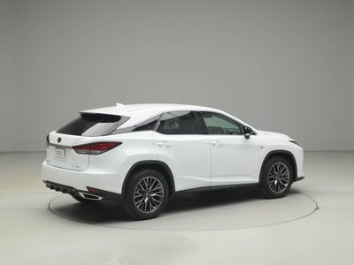LEXUS RX - 9