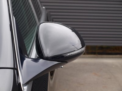 MERCEDES-BENZ E-CLASS - 5