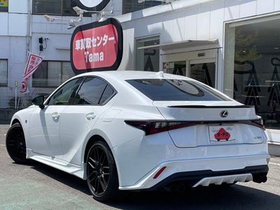 LEXUS IS - 6