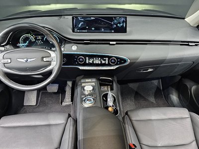 2022 Genesis GV70 photo 5