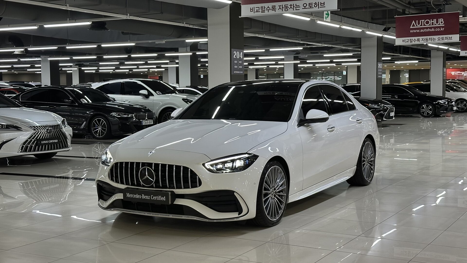 MERCEDES-BENZ C-CLASS - View 1