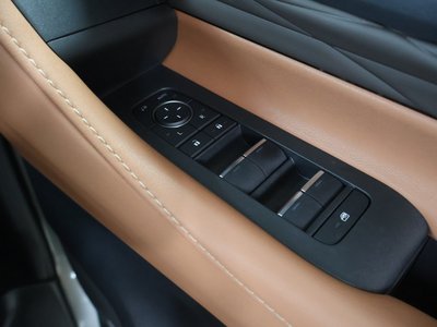صورة مصغرة 22 لـ 2025 Toyota VELLFIRE