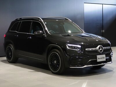 MERCEDES-BENZ GLB - 9