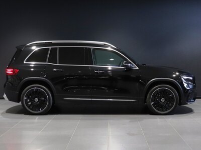 MERCEDES-BENZ GLB - 10