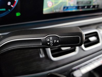 MERCEDES-BENZ GLS - 9