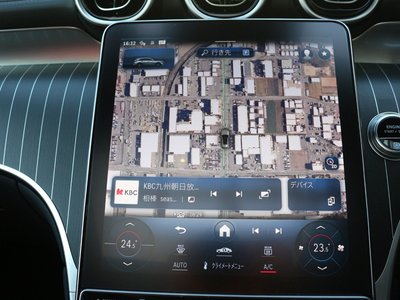 MERCEDES-BENZ GLC - 10