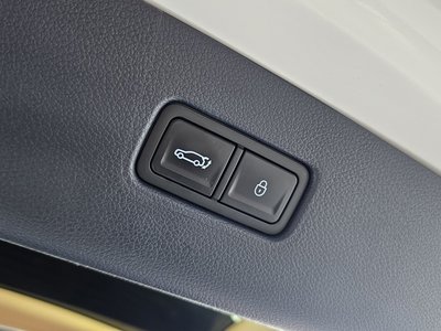 2022 Genesis GV80 thumbnail 20