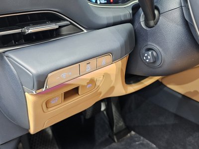 2022 Genesis GV80 thumbnail 22