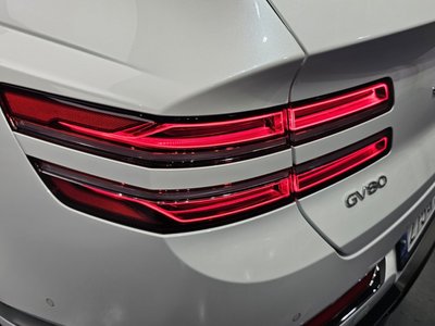 GENESIS GV80 - 10