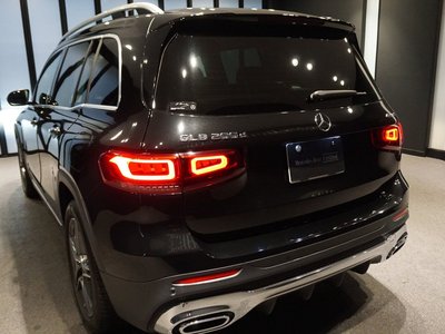 MERCEDES-BENZ GLB - 7