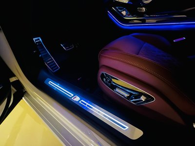 صورة مصغرة 135 لـ 2024 AUDI S8