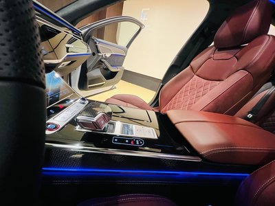 صورة مصغرة 90 لـ 2024 AUDI S8