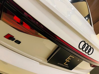 صورة مصغرة 35 لـ 2024 AUDI S8
