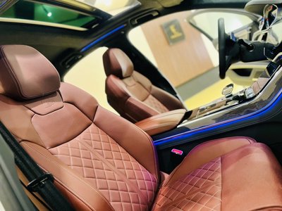 صورة مصغرة 120 لـ 2024 AUDI S8