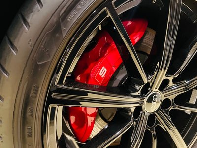 صورة مصغرة 44 لـ 2024 AUDI S8