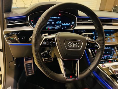 صورة مصغرة 67 لـ 2024 AUDI S8