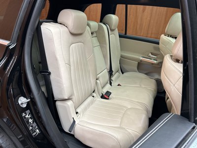 MERCEDES-BENZ GLB - 9