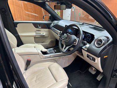 MERCEDES-BENZ GLB - 5