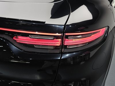 صورة 10 لـ 2021 Porsche CAYENNE