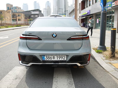 BMW 7 SERIES - 3