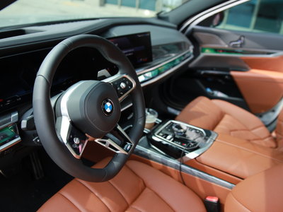BMW 7 SERIES - 9