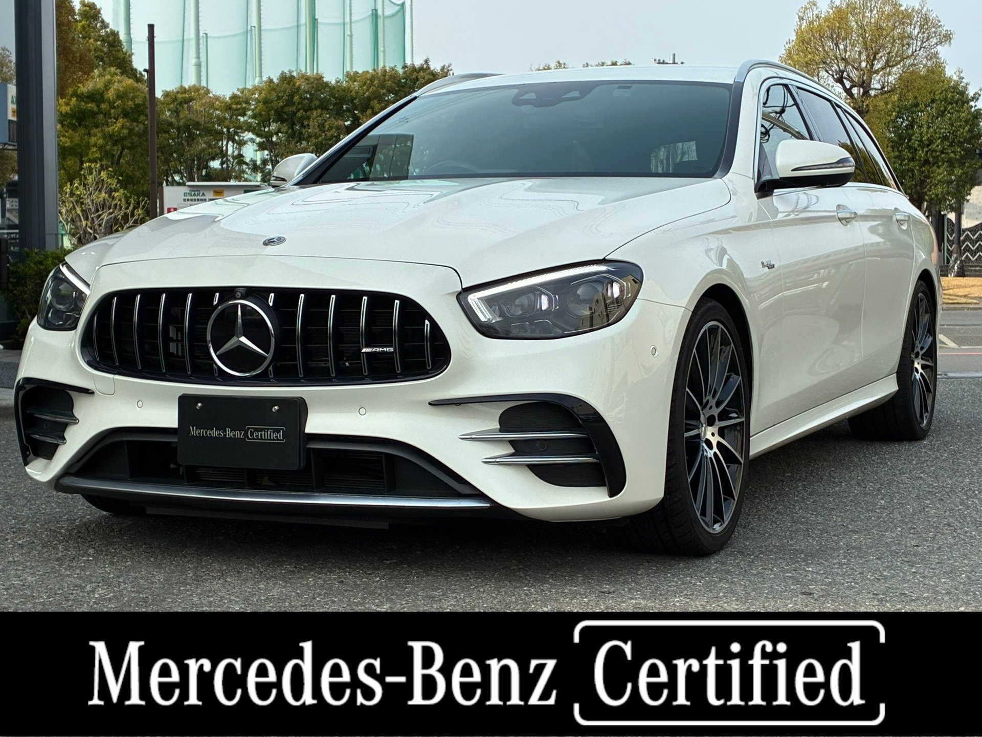 MERCEDES-BENZ E-CLASS AMG - View 1