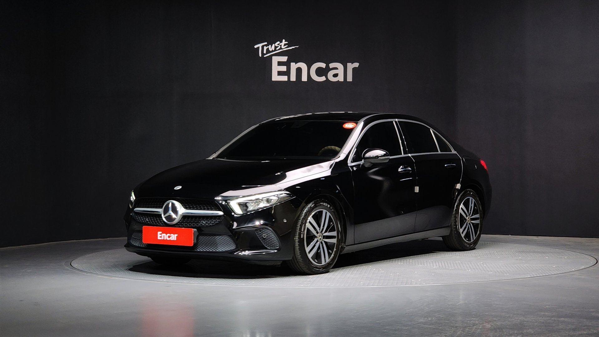 MERCEDES-BENZ A-CLASS - View 1