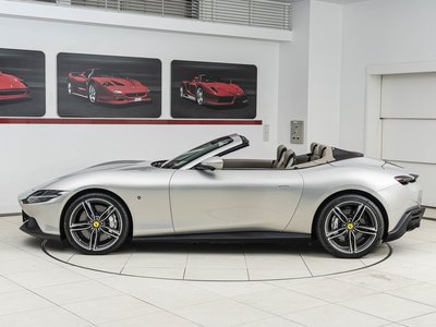 2025 Ferrari ROMA SPIDER — фото 8